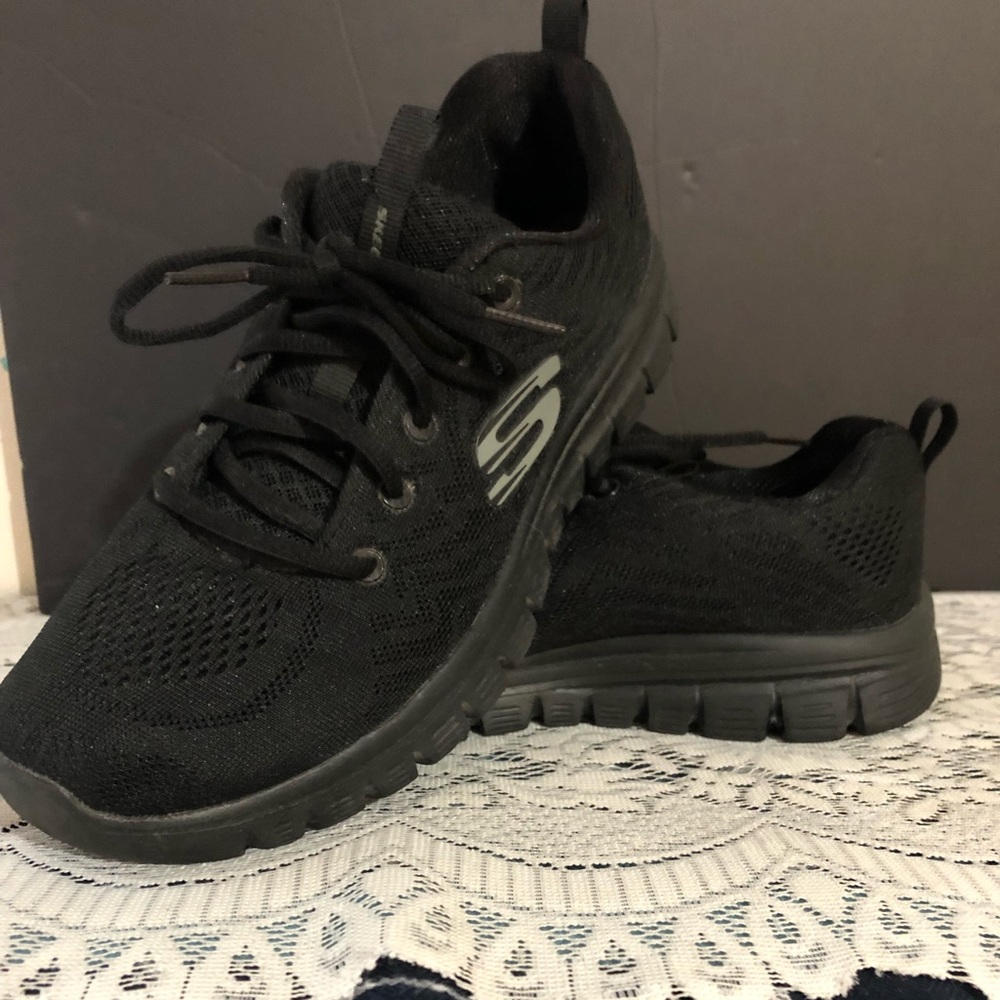 Skechers Graceful trainers